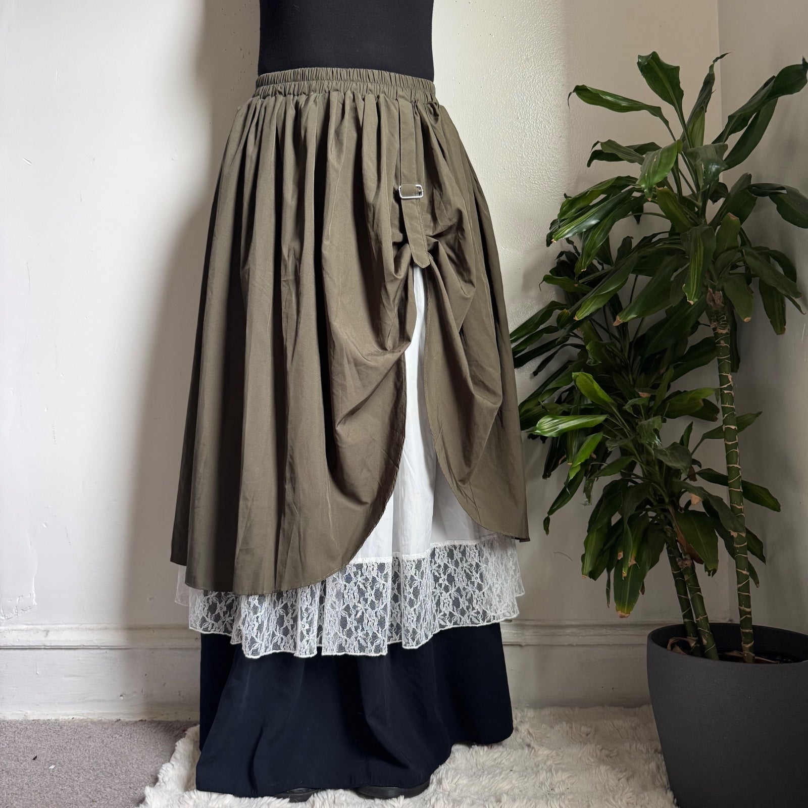 Avant garde Asymmetric Hem Buckle Strap Layered piratecore Midi Skirt - L