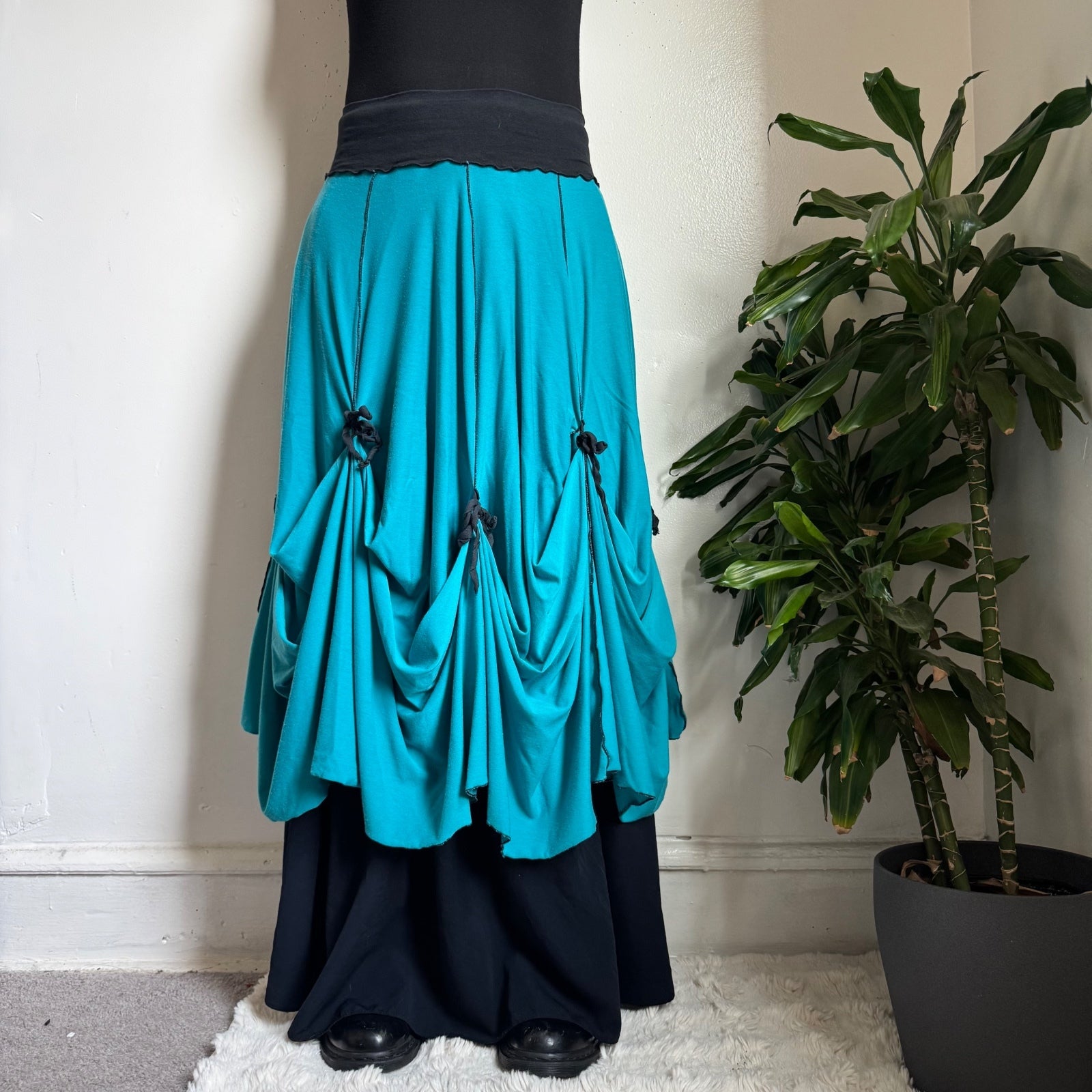 Rare Christy Fisher reversible Asymmetrical Tie-Up Maxi Skirt size M Made in USA