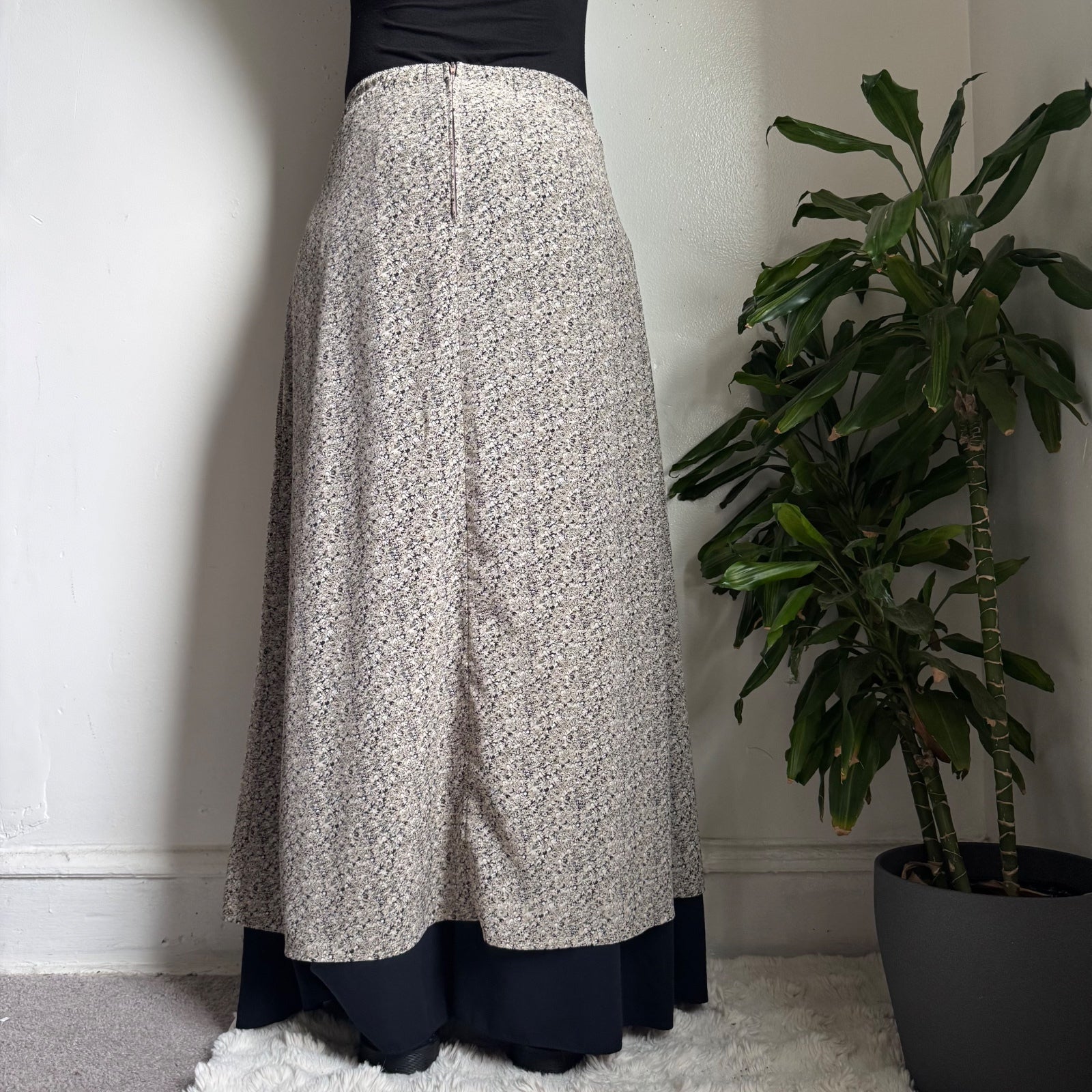 90s fairycore Ditsy Floral Maxi Skirt Sz M