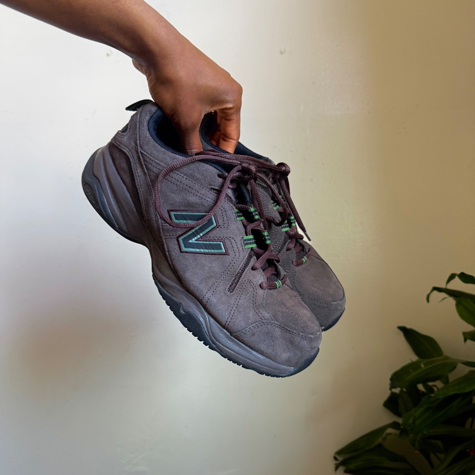 New Balance 608v4 Brown Suede gorpcore Sneakers 4E wide Men’s US 7 women’s US 9