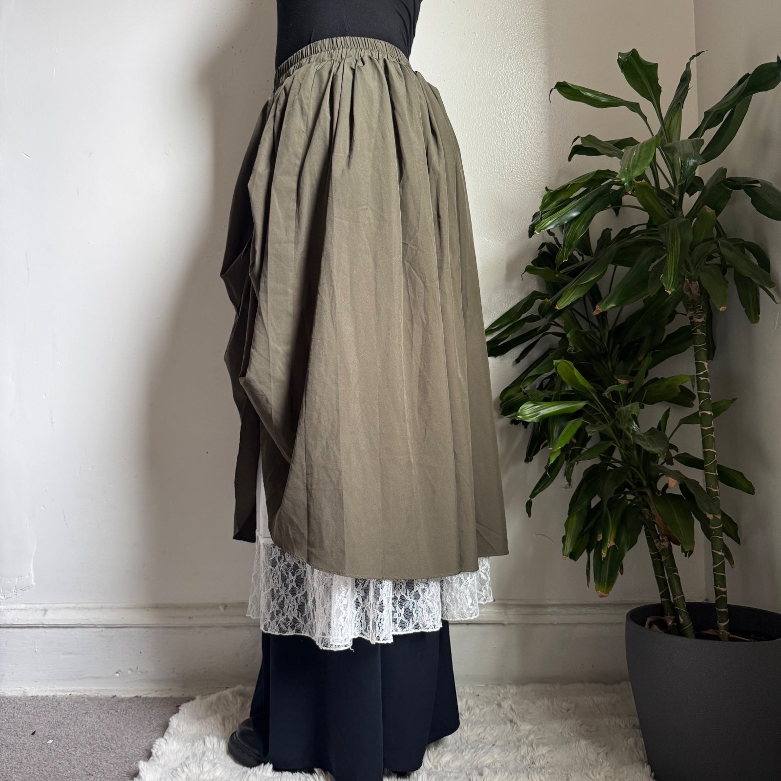 Avant garde Asymmetric Hem Buckle Strap Layered piratecore Midi Skirt - L