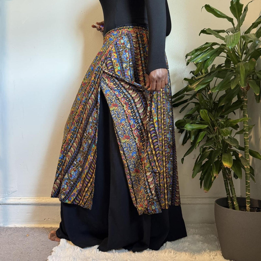 Vintage 80s Paisley Multi Slit Maxi boho Skirt Fits M-L
