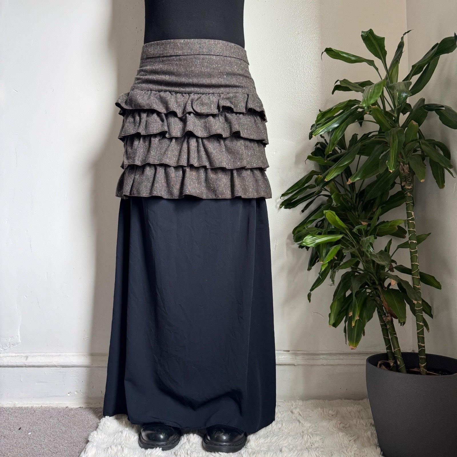 Y2K LOFT Metallic Sparkle Fall Tweed Ruffle Tiered Mini Skirt Sz 6